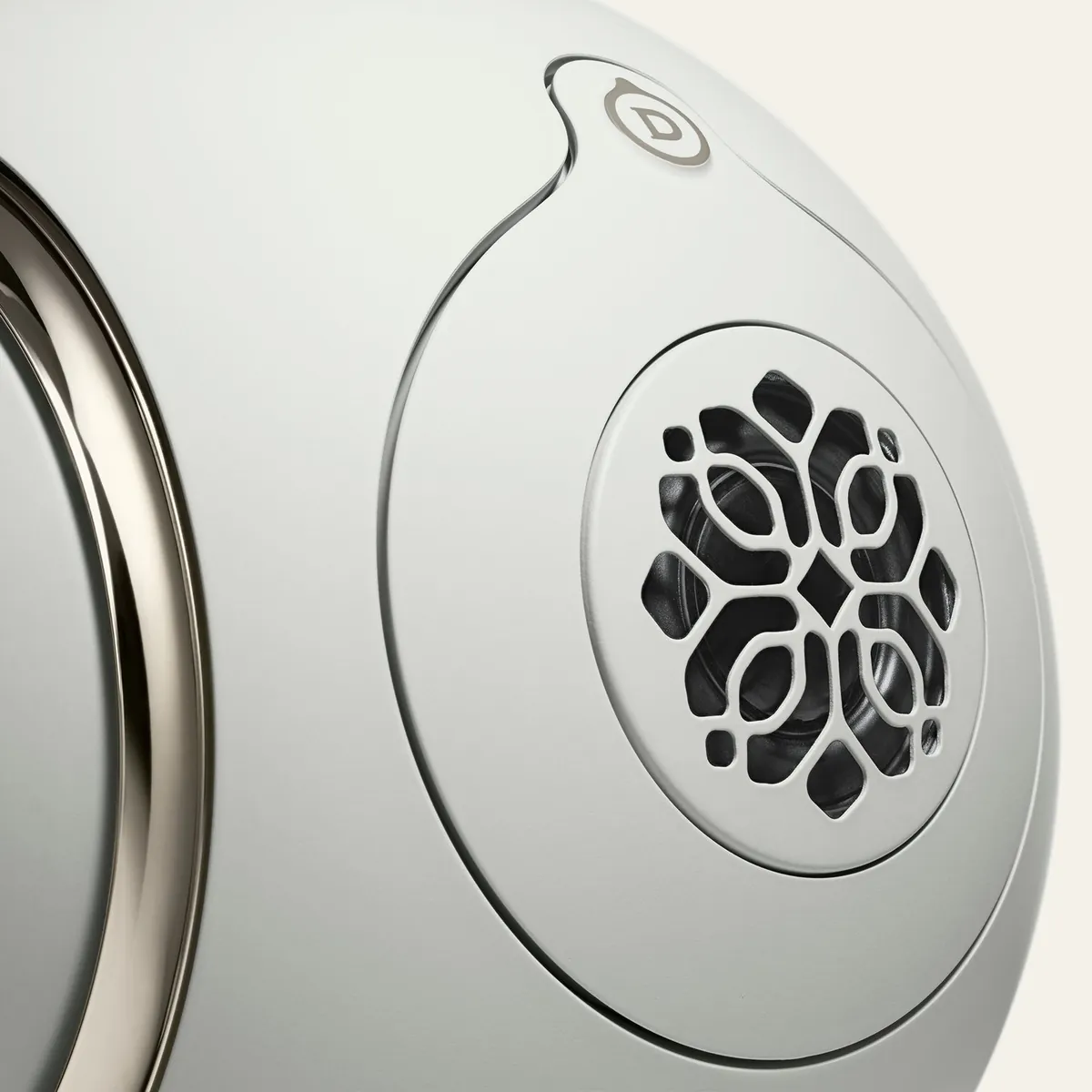 Loa không dây Hi-Fi DEVIALET Phantom Ultimate 98 dB