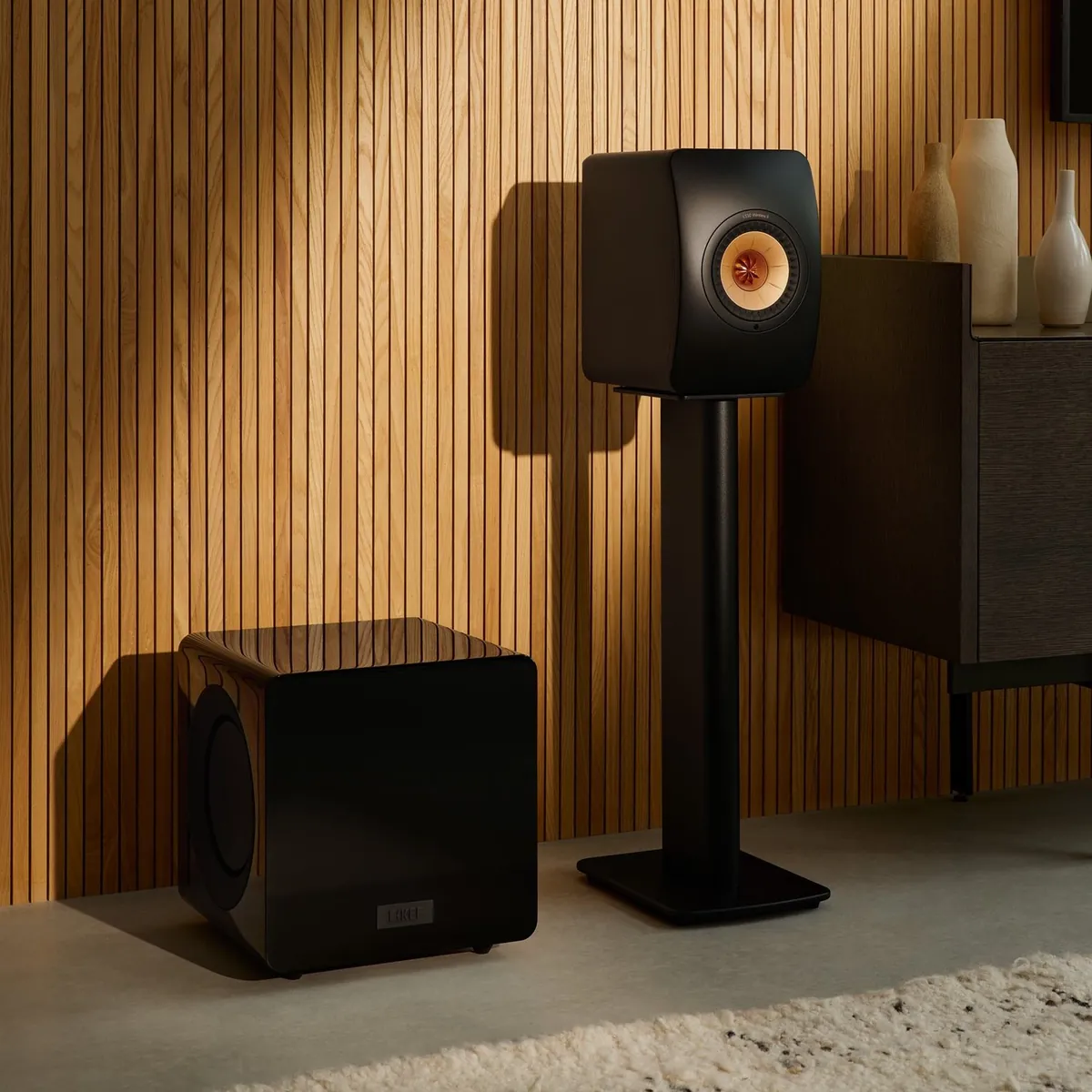 Loa sub KEF KC92 2x9 inch